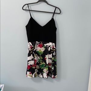 Floral flowy dress
